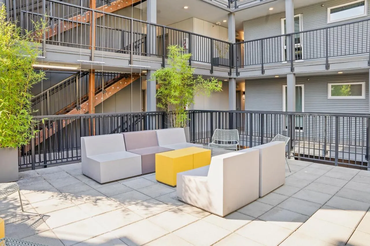 New Bright Capitol Hill Condo, Great Location Views Seattle Apartment