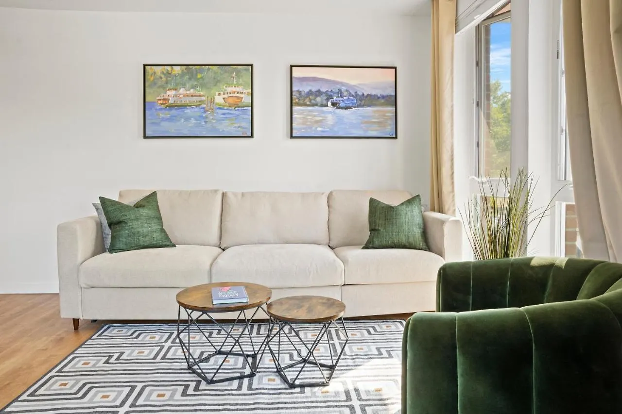 Apartment New Bright Capitol Hill Condo, Great Location Views Seattle United States